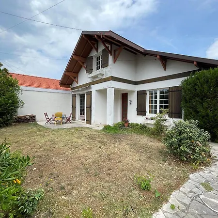 Maison 4 A Pres De La Eyrac, Jardin, Terrasse, Parking, Velos Et Wifi - Fr-1-420-135 Holiday home